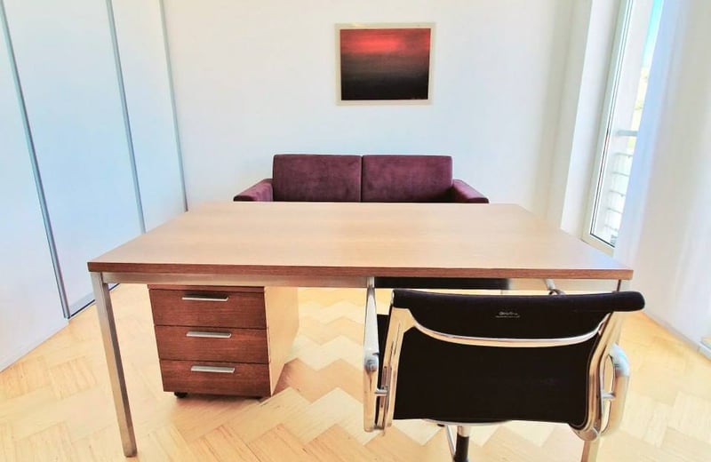 Rental of a spacious 3-room apartment, 100 m², Old Town, Bratislava, Slovakia